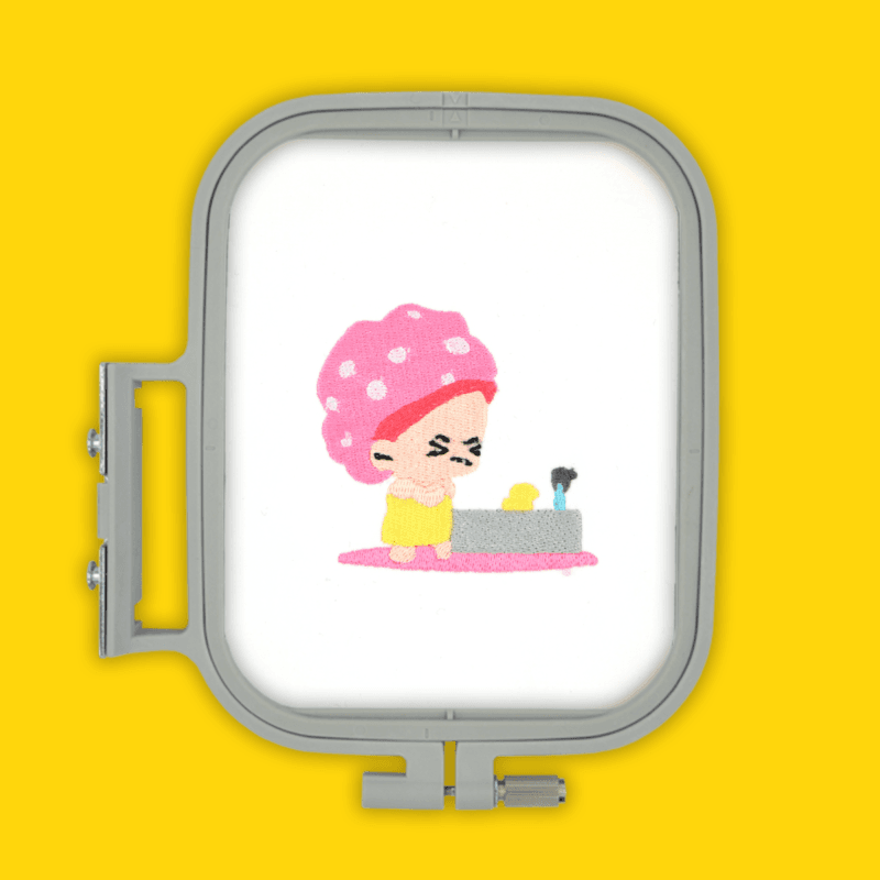 LITTLE GIRL TAKING A BATH - Image 3