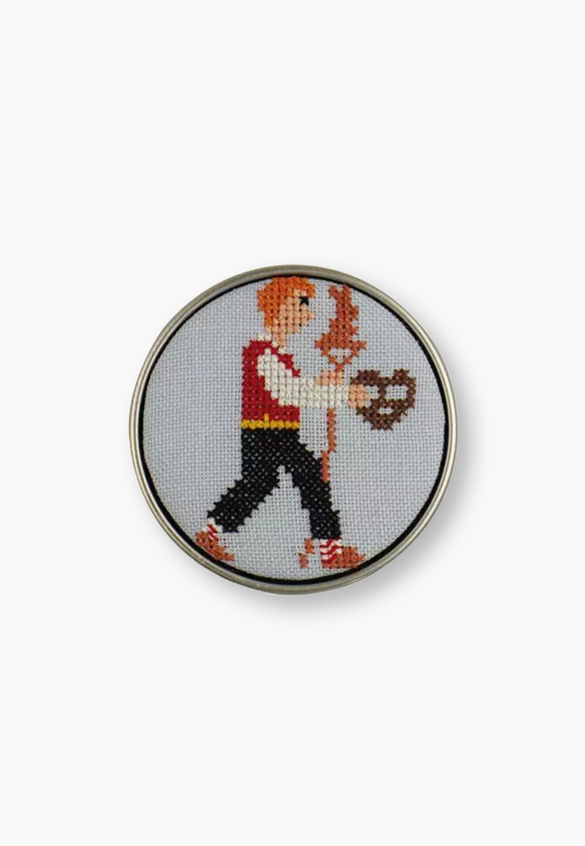 MAISON SAJOU – Round Box with Alsatian Pretzel Boy Cross-Stitch Kit – Beginner - Image 2