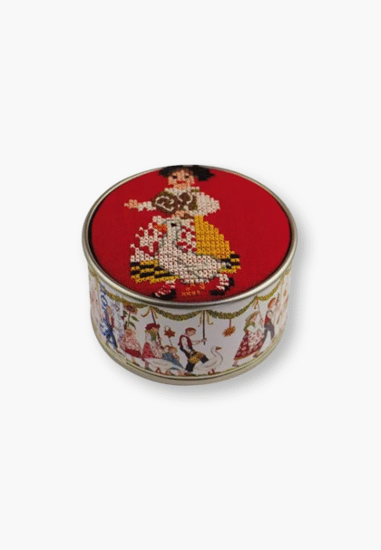 MAISON SAJOU - Kit de point de croix de la dame à l'oie d'Alsace - Débutante