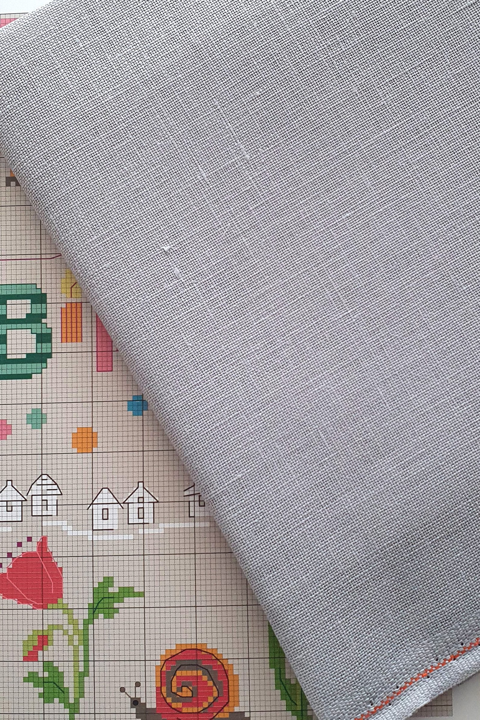 ZWEIGART Edinburgh 36 Count Linen Fabric Colour 705 – 48 × 68 cm - Image 2