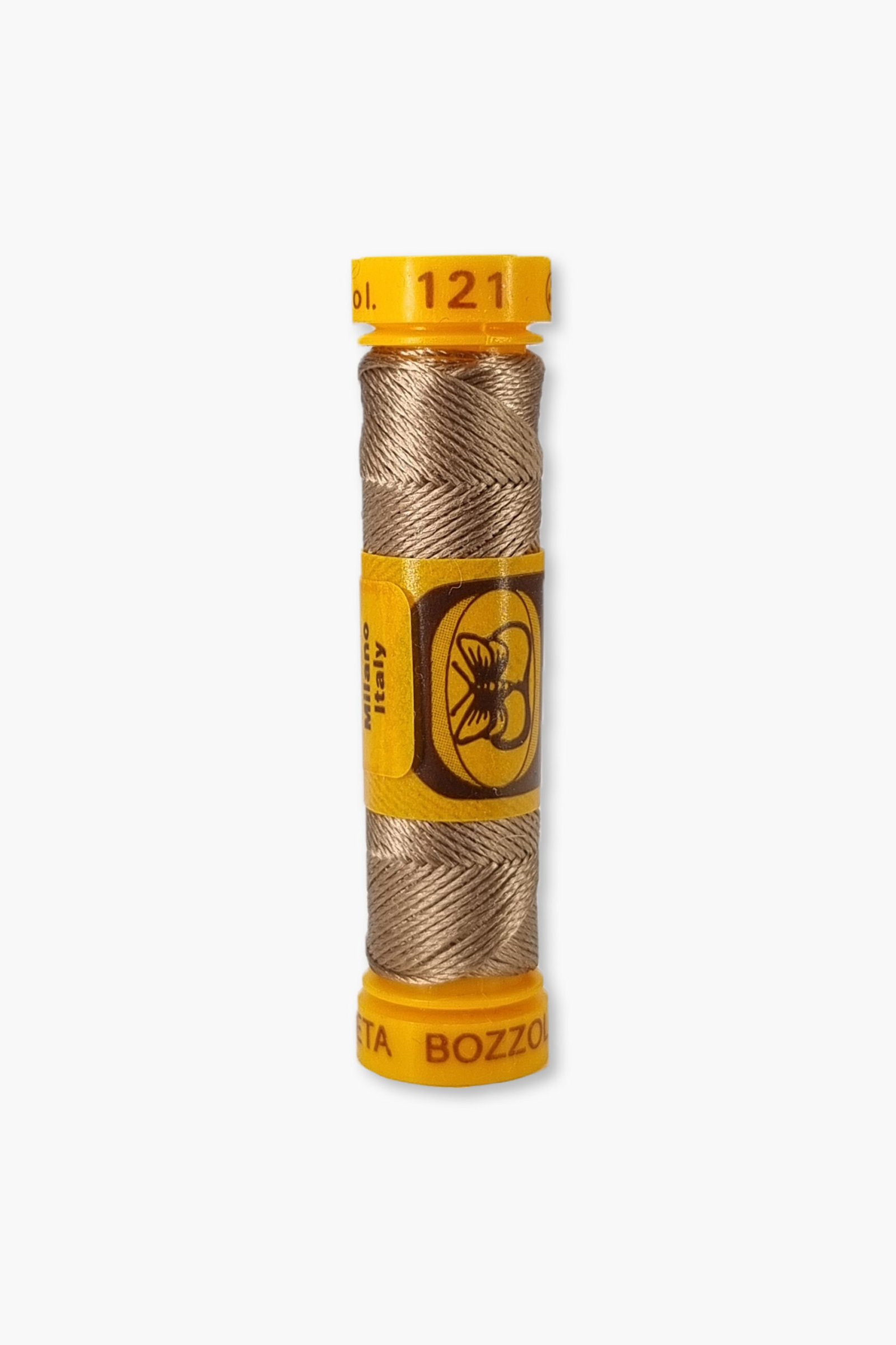 Bozzolo Reale Cucirini Tre Stelle Color 121 – 100% Silk Embroidery Thread – Size 24