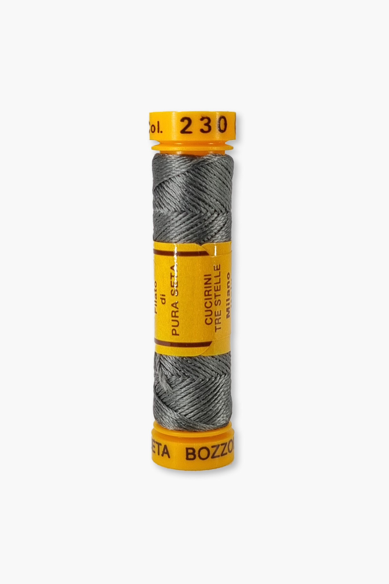 Bozzolo Reale Cucirini Tre Stelle Farbe 230 - 100% Seidenstickgarn - Größe 24