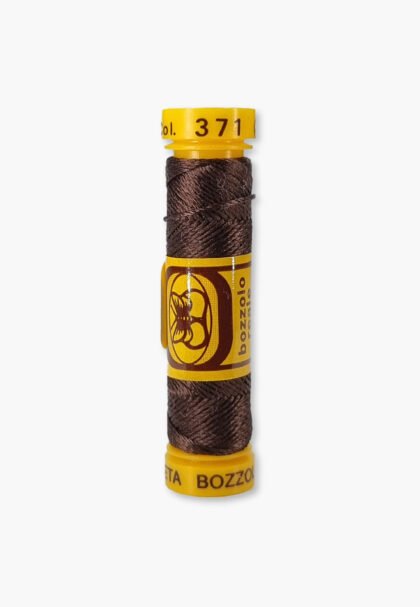 Bozzolo Reale Cucirini Tre Stelle Color 371 – 100% Silk Embroidery Thread – Size 24