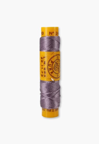 Bozzolo Reale Tre Stelle – Vintage Silk Thread – Color dark purple – Size No. 24