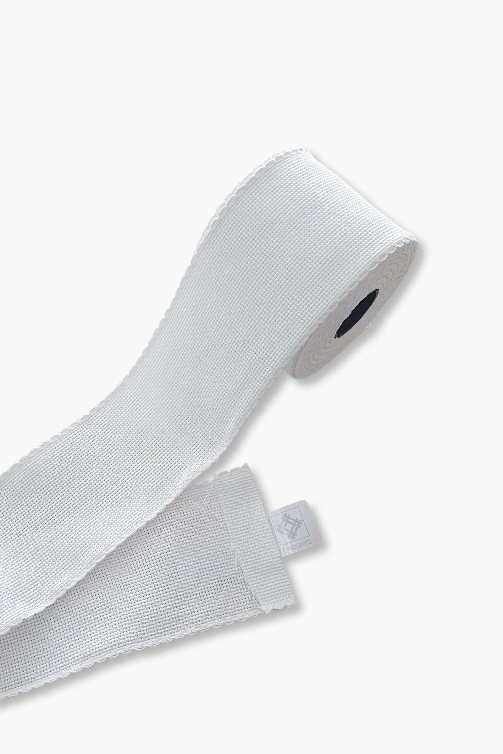 Fascia per punto croce ZWEIGART Aida 7008 – 8 cm di larghezza – Colore 001 – 42 punti - immagine 3