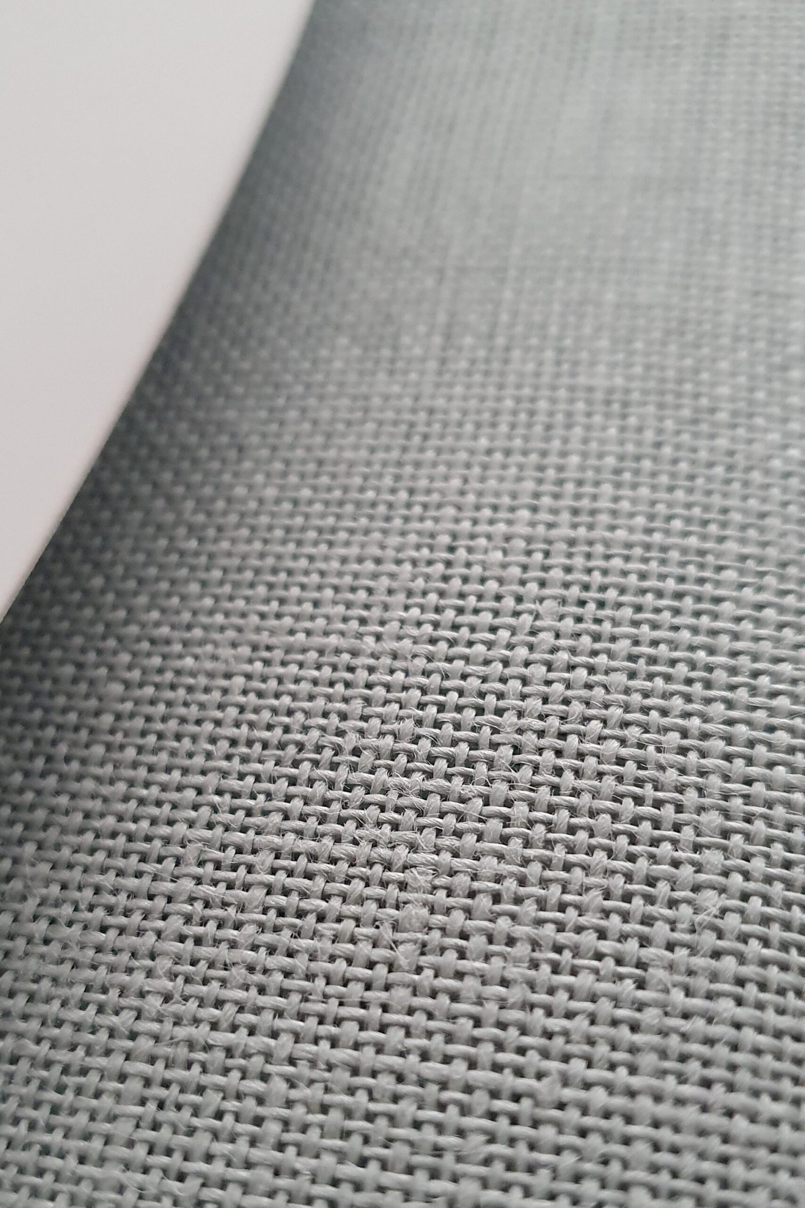 ZWEIGART Cashel 3281 – Precut Linen Fabric 28 Count - Colour 718 - (48 × 68 cm) - Image 5