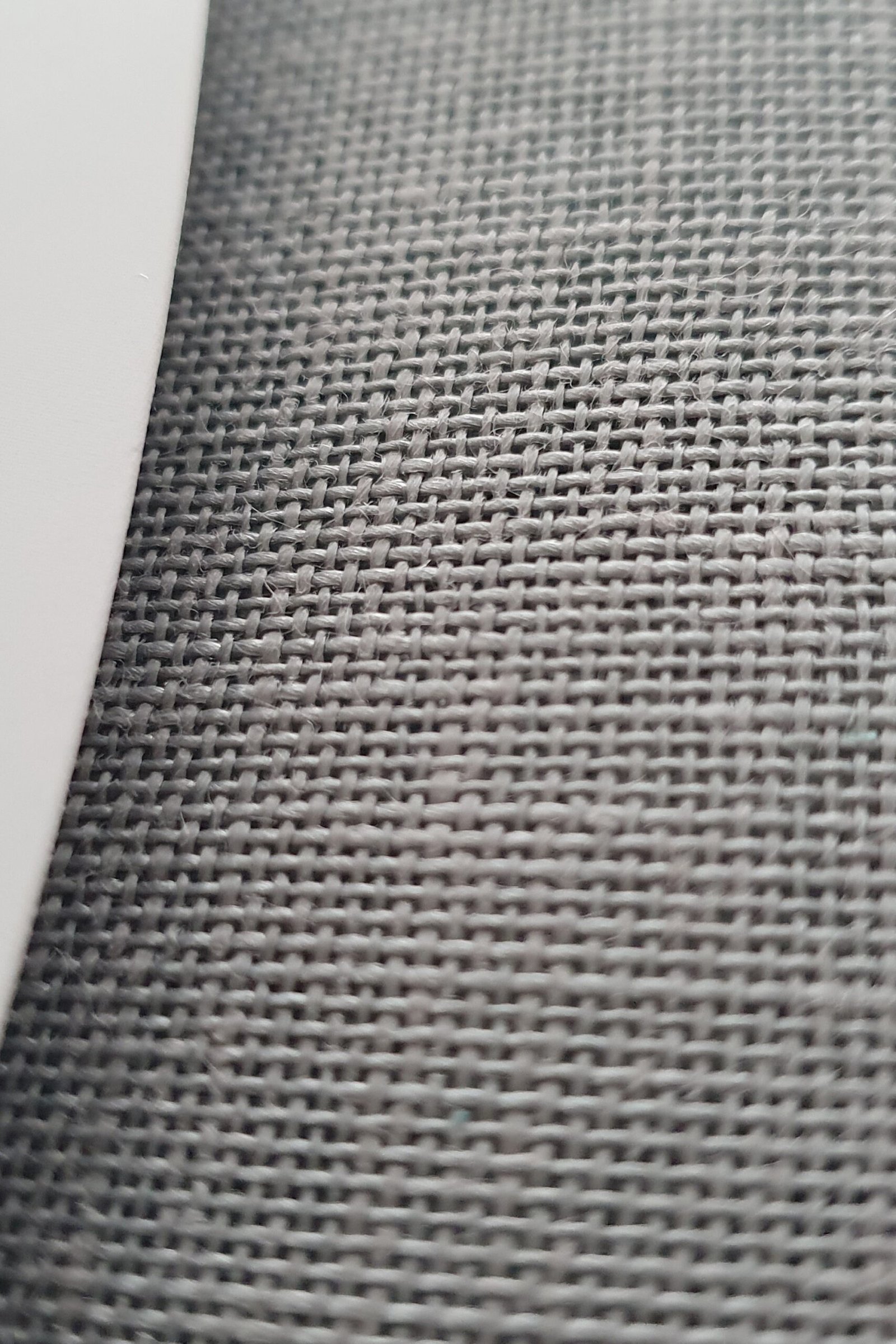 ZWEIGART Cashel 3281 – Precut Linen Fabric 28 Count - Colour 769 - (48 × 68 cm) - Image 5