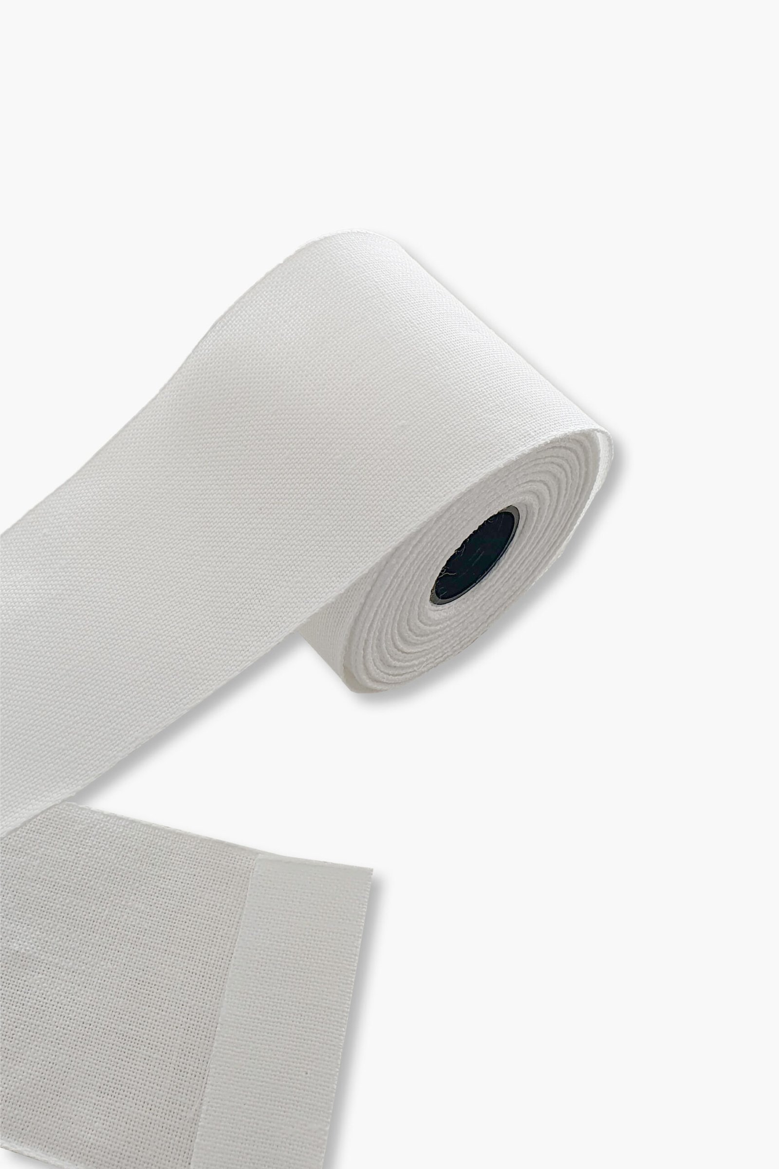 Fascia ricamata in lino ZWEIGART 72022 – Larghezza 8 cm – Colore 001 – 100% Lino - immagine 2