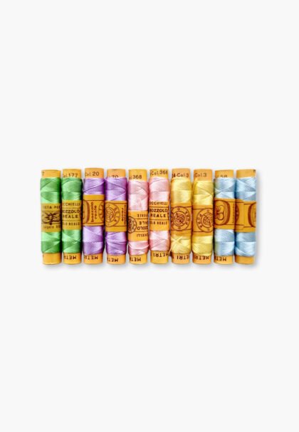 Bozzolo Reale & Tre Stelle – Silk Thread – Size 24 – 10 Chambre d’Enfant Spools