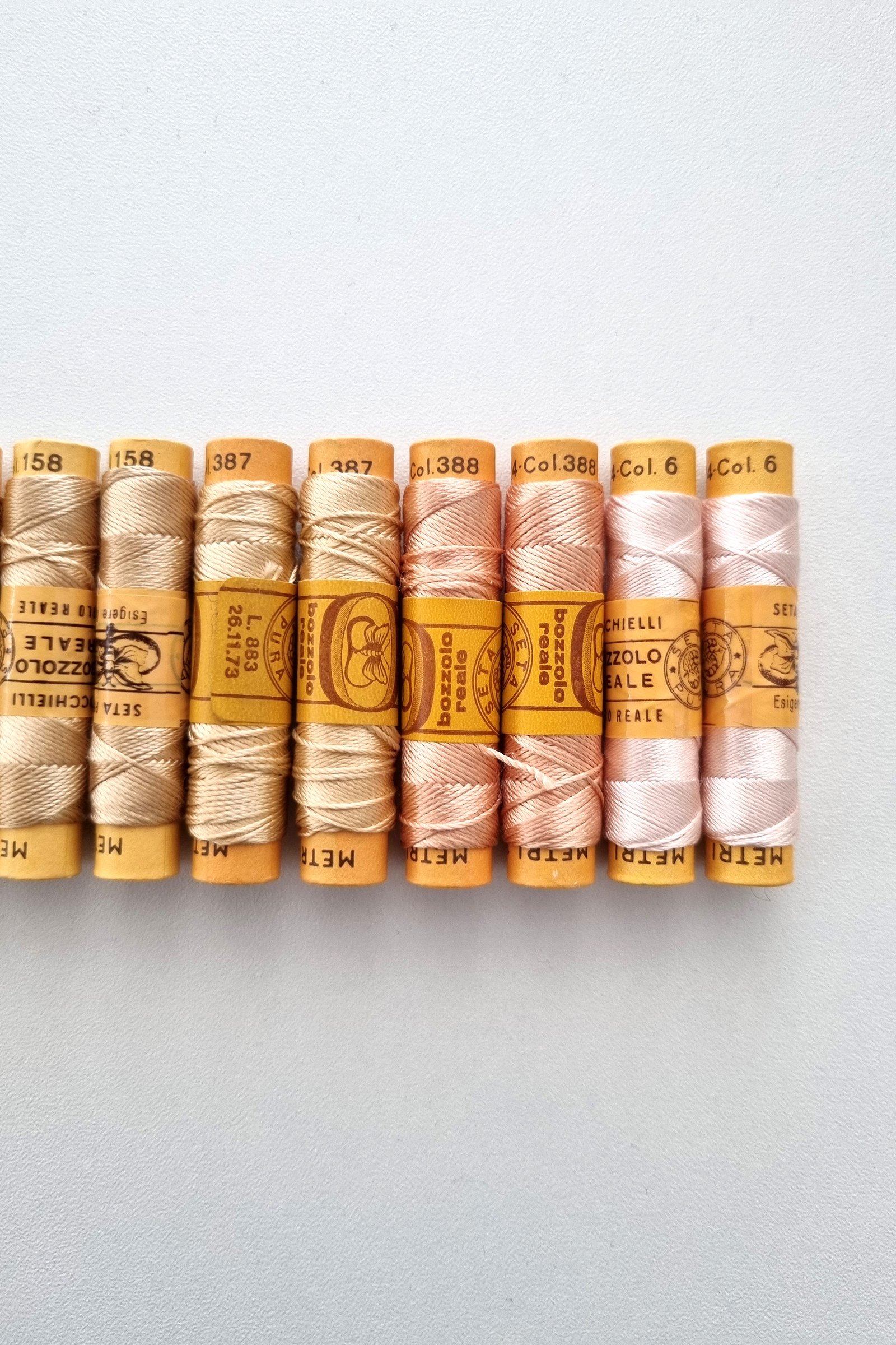 Bozzolo Reale & Tre Stelle – Silk Thread – Nude Hazelnut Set – 14 Spools - Image 4