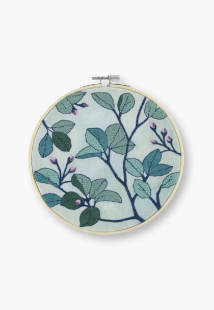 DMC – Jungle Foliage Punch Needle Kit by Nathalie Weinzaepflen